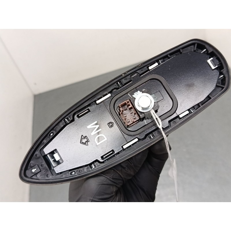 Recambio de antena para toyota corolla station wagon (_e21_) 1.8 hybrid (zwe211) referencia OEM IAM   