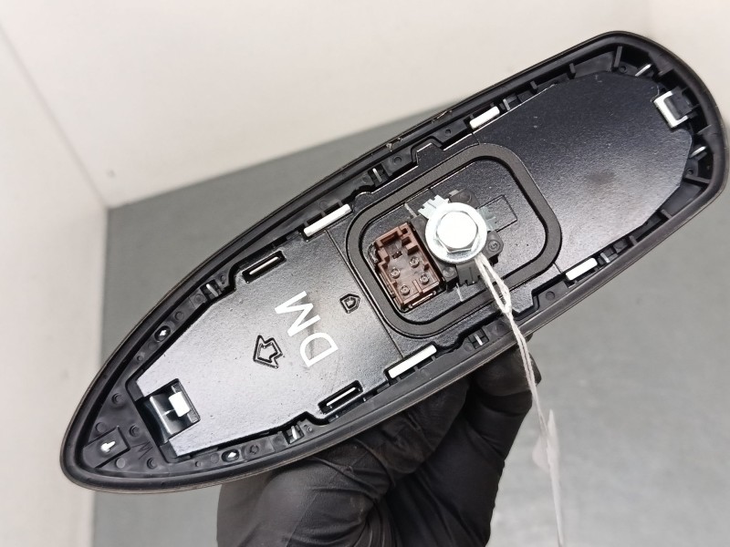 Recambio de antena para toyota corolla station wagon (_e21_) 1.8 hybrid (zwe211) referencia OEM IAM   