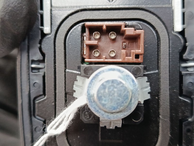 Recambio de antena para toyota corolla station wagon (_e21_) 1.8 hybrid (zwe211) referencia OEM IAM   