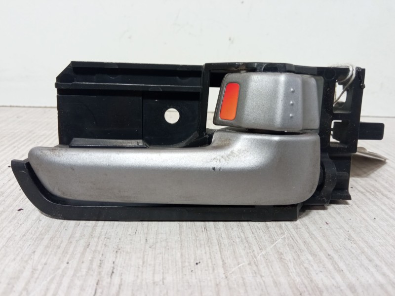 Recambio de maneta interior puerta delantera derecha para suzuki swift iii (mz, ez) 1.3 ddis (rs 413d) referencia OEM IAM   