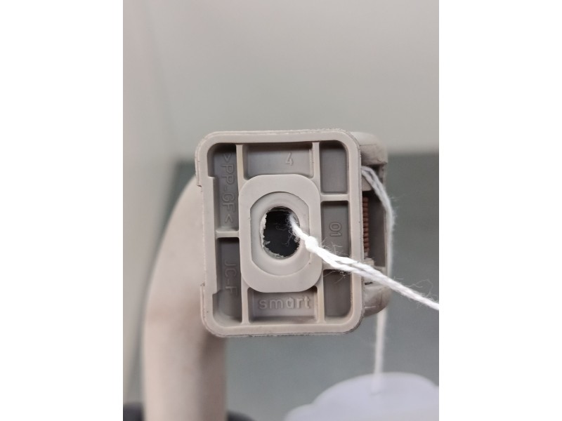 Recambio de asidero del derecho para smart fortwo coupé (450) 0.7 (450.352, 450.332) referencia OEM IAM   