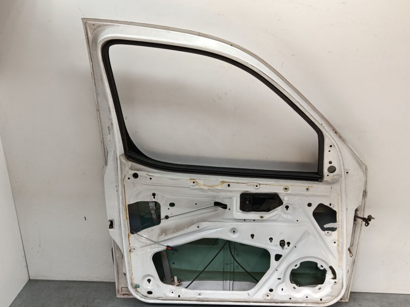 Recambio de puerta delantera izquierda para peugeot partner furgoneta/monovolumen (5_, g_) 1.6 hdi 75 referencia OEM IAM   