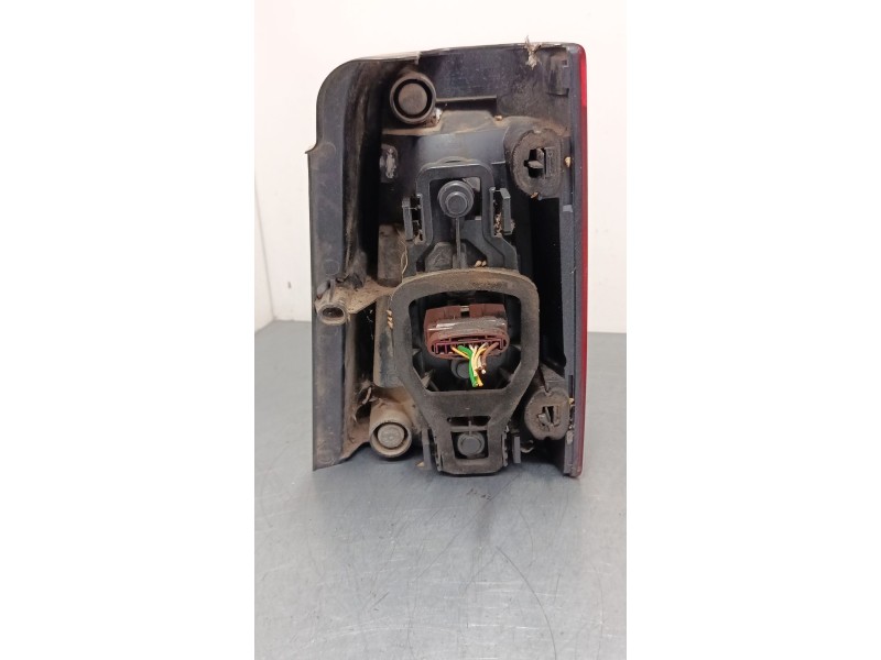 Recambio de piloto trasero izquierdo para peugeot partner furgoneta/monovolumen (5_, g_) 1.6 hdi 75 referencia OEM IAM   
