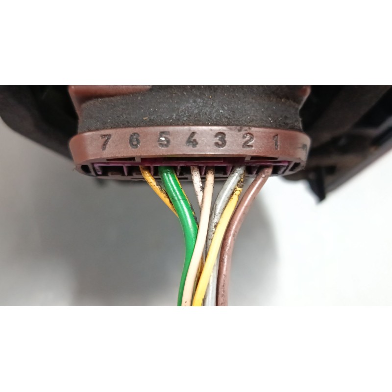 Recambio de piloto trasero izquierdo para peugeot partner furgoneta/monovolumen (5_, g_) 1.6 hdi 75 referencia OEM IAM   