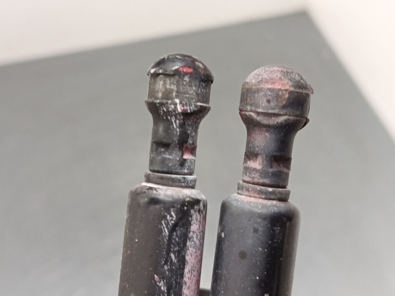 Recambio de amortiguadores capo para porsche boxster (986) 2.7 referencia OEM IAM   