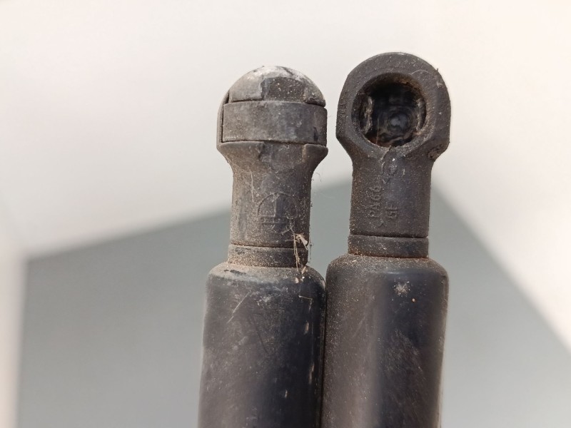 Recambio de amortiguadores capo para peugeot 406 (8b) 1.8 16v referencia OEM IAM   