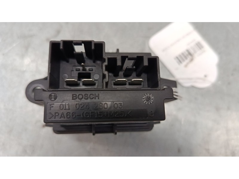 Recambio de resistencia calefaccion para opel astra j (p10) 1.4 turbo (68) referencia OEM IAM 13503201  