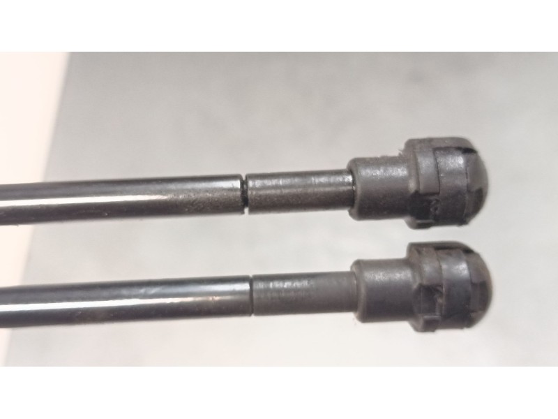 Recambio de amortiguadores malet/porton para citroën c4 picasso ii 1.6 hdi 90 referencia OEM IAM   