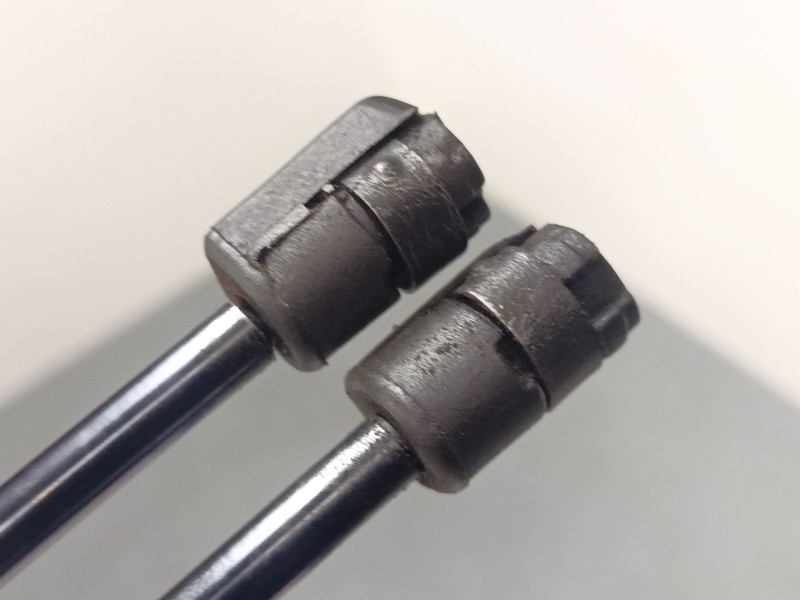 Recambio de amortiguadores malet/porton para opel zafira / zafira family b (a05) 1.9 cdti (m75) referencia OEM IAM   