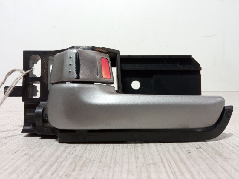 Recambio de maneta interior puerta delantera izquierda para suzuki swift iii (mz, ez) 1.3 ddis (rs 413d) referencia OEM IAM   