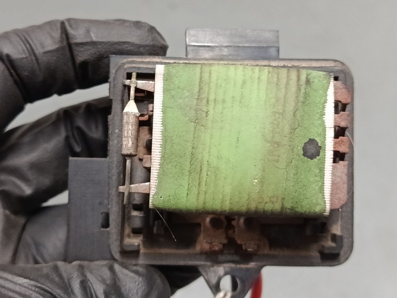 Recambio de resistencia calefaccion para renault clio ii (bb_, cb_) 1.4 (b/cb0c, b/cb0s) referencia OEM IAM   