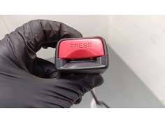 Recambio de anclaje cinturon delantero derecho para mazda 2 (de_, dh_) 1.5 (de5fs) referencia OEM IAM    2