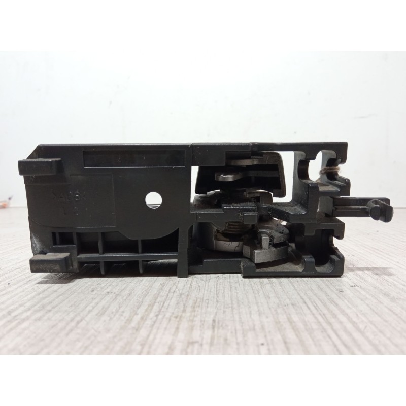 Recambio de maneta interior puerta delantera izquierda para suzuki swift iii (mz, ez) 1.3 ddis (rs 413d) referencia OEM IAM   