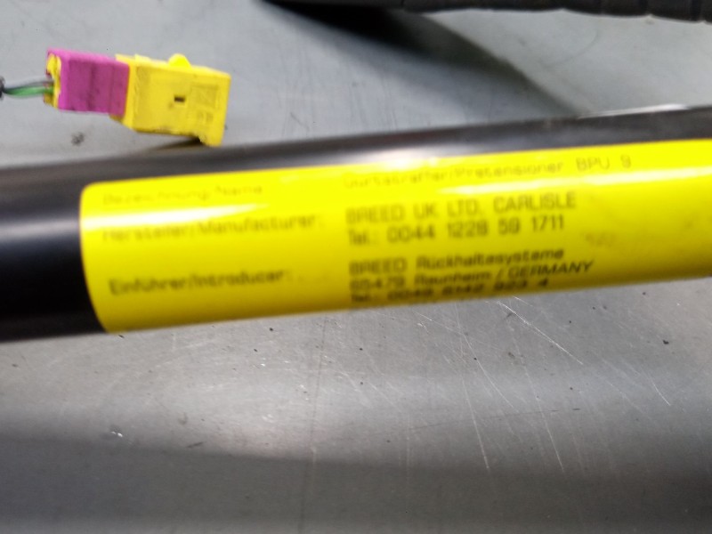 Recambio de anclaje cinturon delantero derecho para opel vectra c (z02) 1.8 16v referencia OEM IAM   