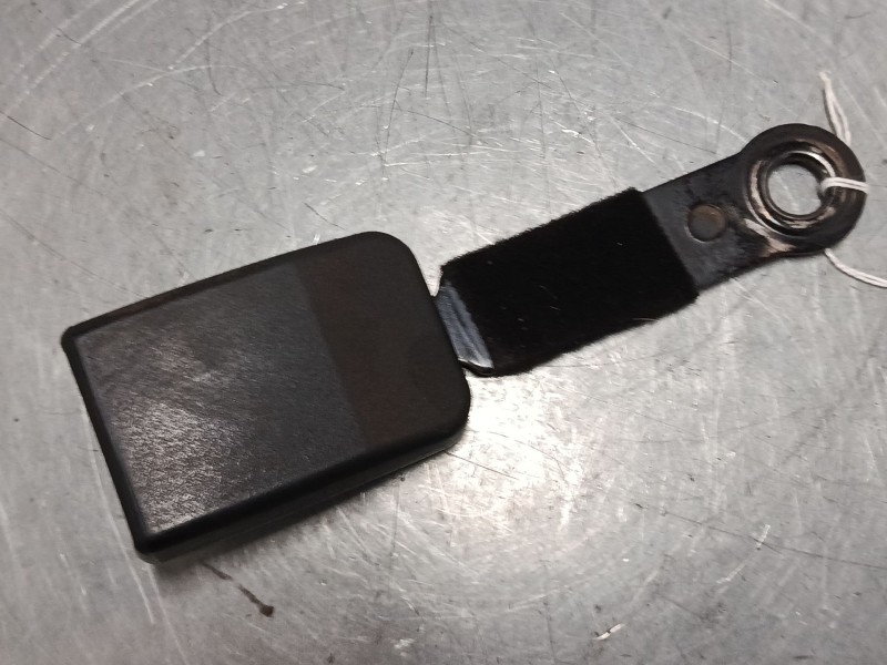 Recambio de anclaje cinturon delantero izquierdo para citroën xsara picasso (n68) 1.6 hdi referencia OEM IAM   