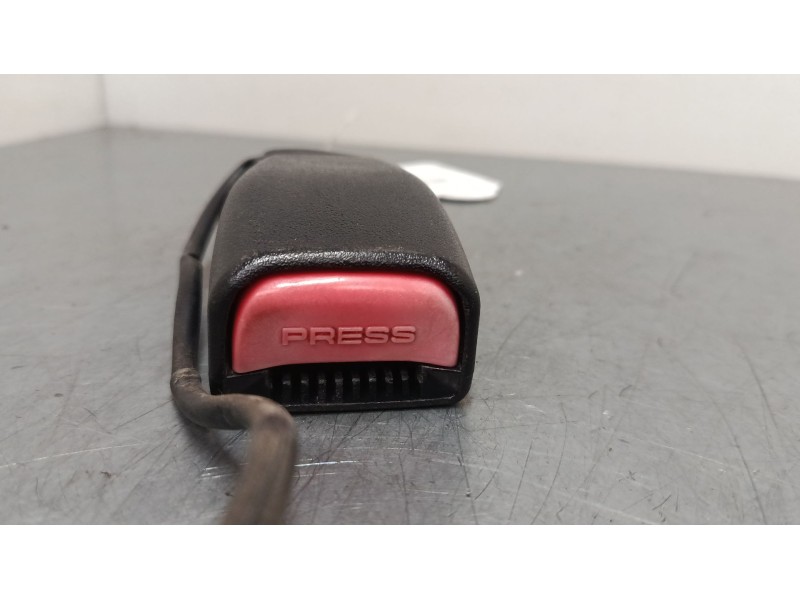 Recambio de anclaje cinturon delantero izquierdo para chevrolet matiz (m200, m250) 1.0 referencia OEM IAM   