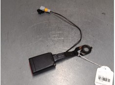 Recambio de anclaje cinturon delantero derecho para peugeot 208 i (ca_, cc_) 1.2 vti 82 referencia OEM IAM   
