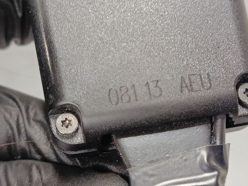 Recambio de anclaje cinturon delantero derecho para peugeot 208 i (ca_, cc_) 1.2 vti 82 referencia OEM IAM   