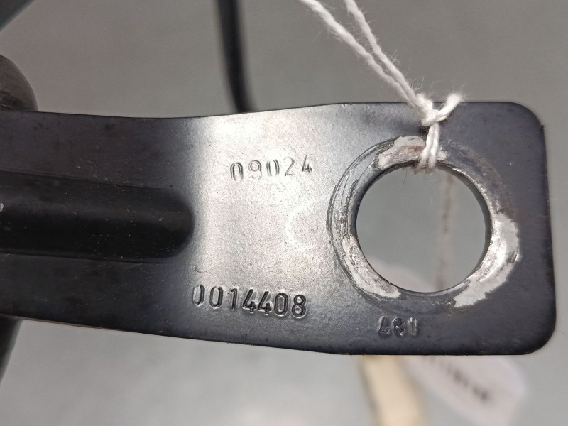 Recambio de anclaje cinturon delantero izquierdo para suzuki sx4 (ey, gy) 1.9 ddis (rw 419d) referencia OEM IAM   