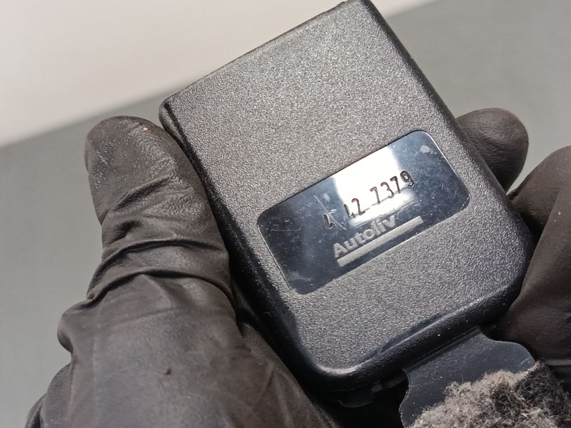 Recambio de anclaje cinturon delantero izquierdo para citroën xsara picasso (n68) 1.6 referencia OEM IAM   