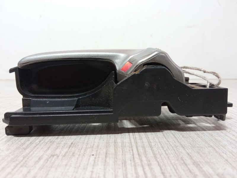 Recambio de maneta interior puerta delantera izquierda para suzuki swift iii (mz, ez) 1.3 ddis (rs 413d) referencia OEM IAM   