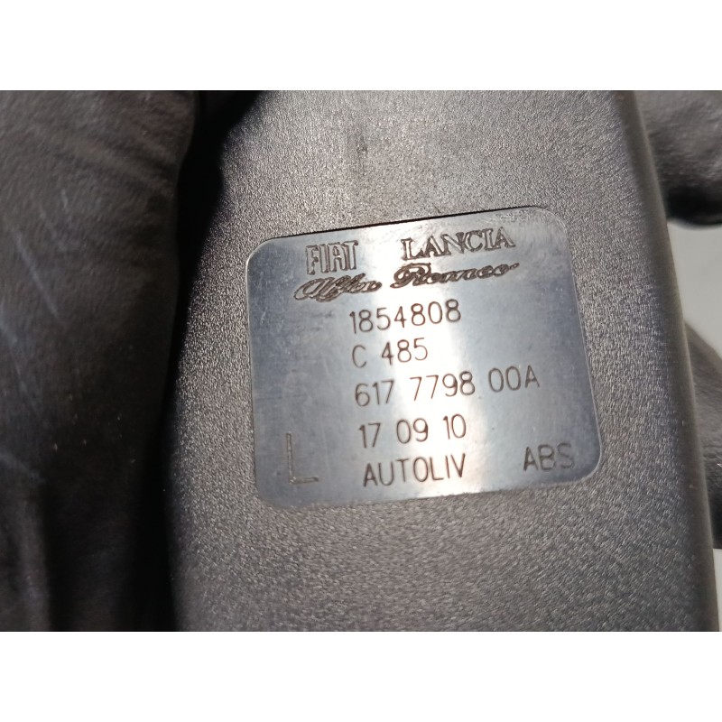 Recambio de anclaje cinturon delantero izquierdo para fiat grande punto van (199_) 1.3 jtd multijet (199cxc1a) referencia OEM IA