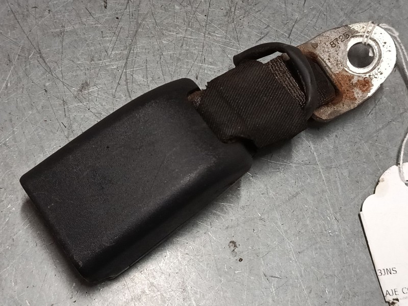 Recambio de anclaje con pretensor trasero derecho para toyota aygo (_b4_) 1.0 (kgb40) referencia OEM IAM   