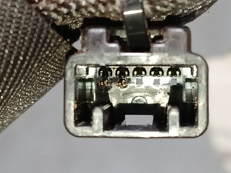 Recambio de anclaje con pretensor trasero derecho para toyota aygo (_b4_) 1.0 (kgb40) referencia OEM IAM   