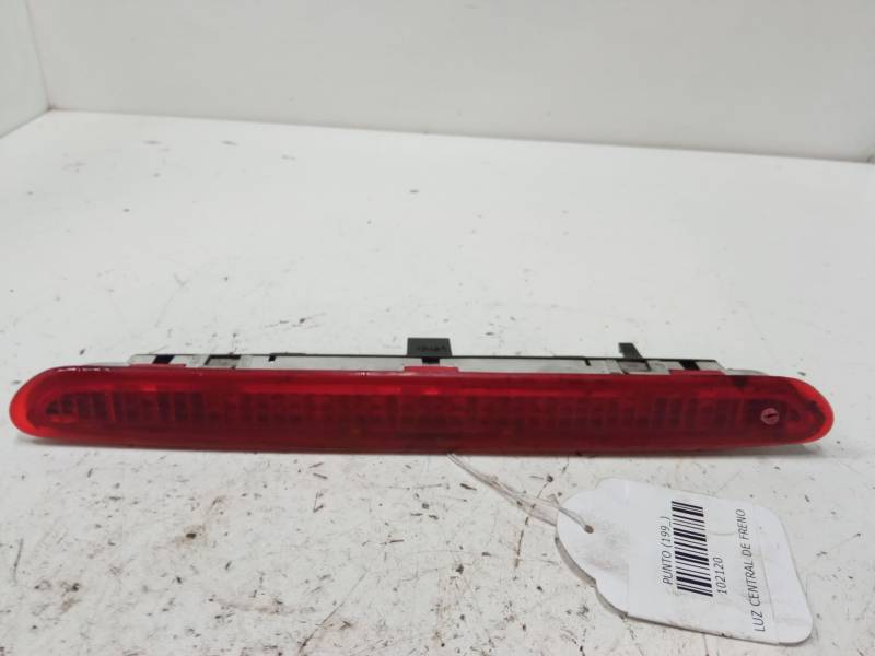 LUZ CENTRAL DE FRENO 51722247 