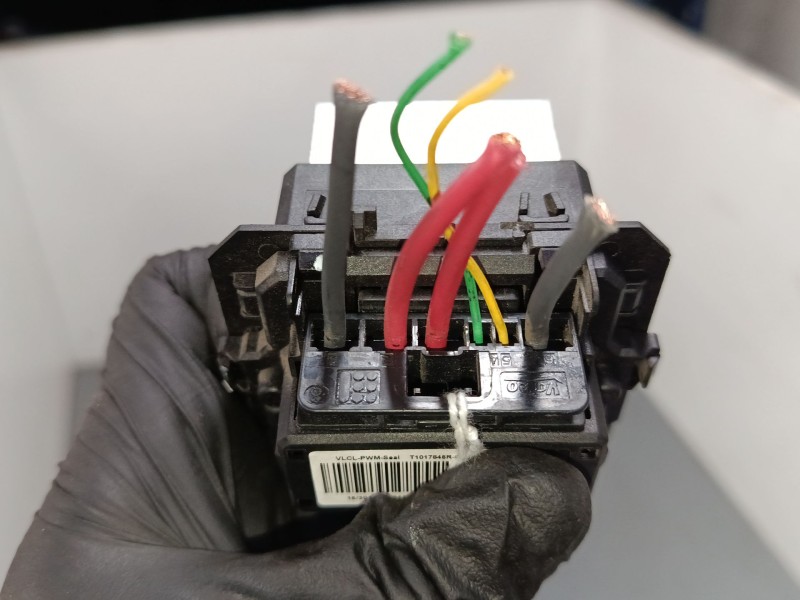 Recambio de resistencia calefaccion para renault megane iii hatchback (bz0/1_, b3_) 1.2 tce (bz2b, bz11) referencia OEM IAM 245R