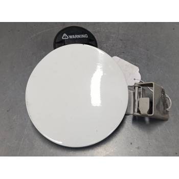 TAPA EXTERIOR COMBUSTIBLE 