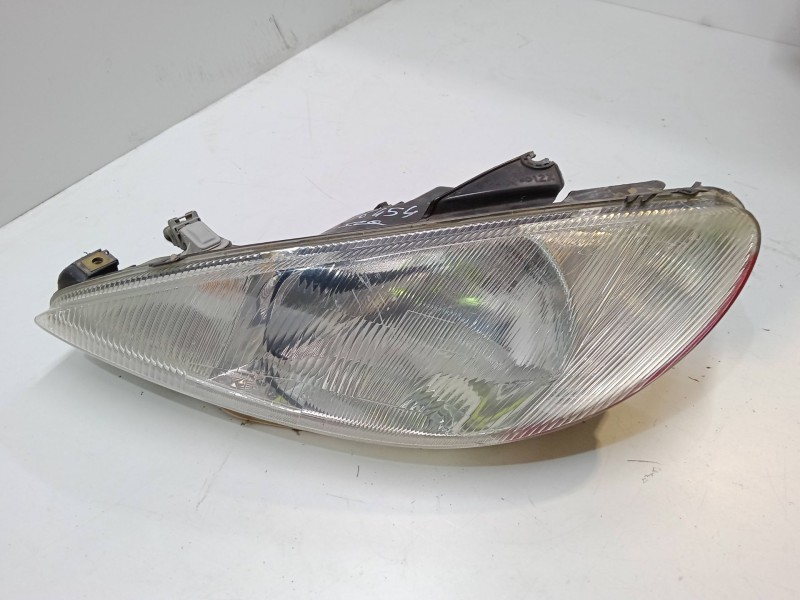 Recambio de faro izquierdo para peugeot 206 hatchback (2a/c) 1.1 i referencia OEM IAM   