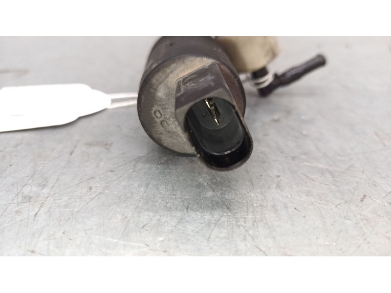 Recambio de bomba limpiaparabrisas para porsche cayenne (9pa) s 4.5 referencia OEM IAM   