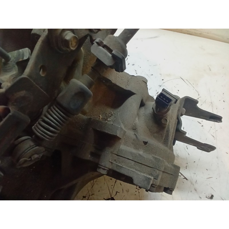 Recambio de caja de cambios manual 5 velocidades para hyundai coupe ii (gk) 1.6 16v referencia OEM IAM J51775  649927