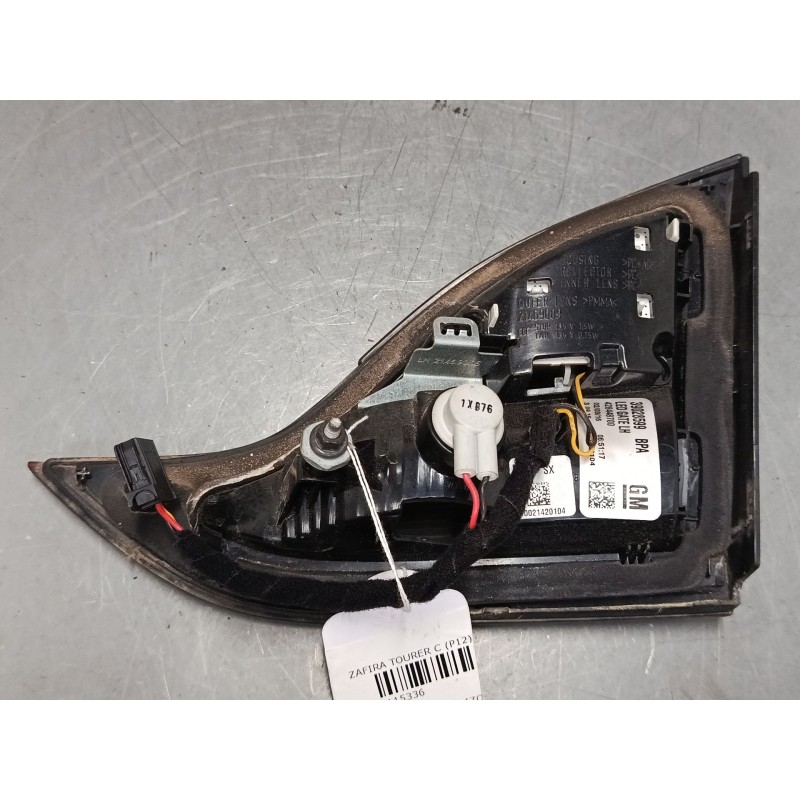 Recambio de piloto trasero porton izquierdo para opel zafira tourer c (p12) 1.4 (75) referencia OEM IAM 39028599 428448700 