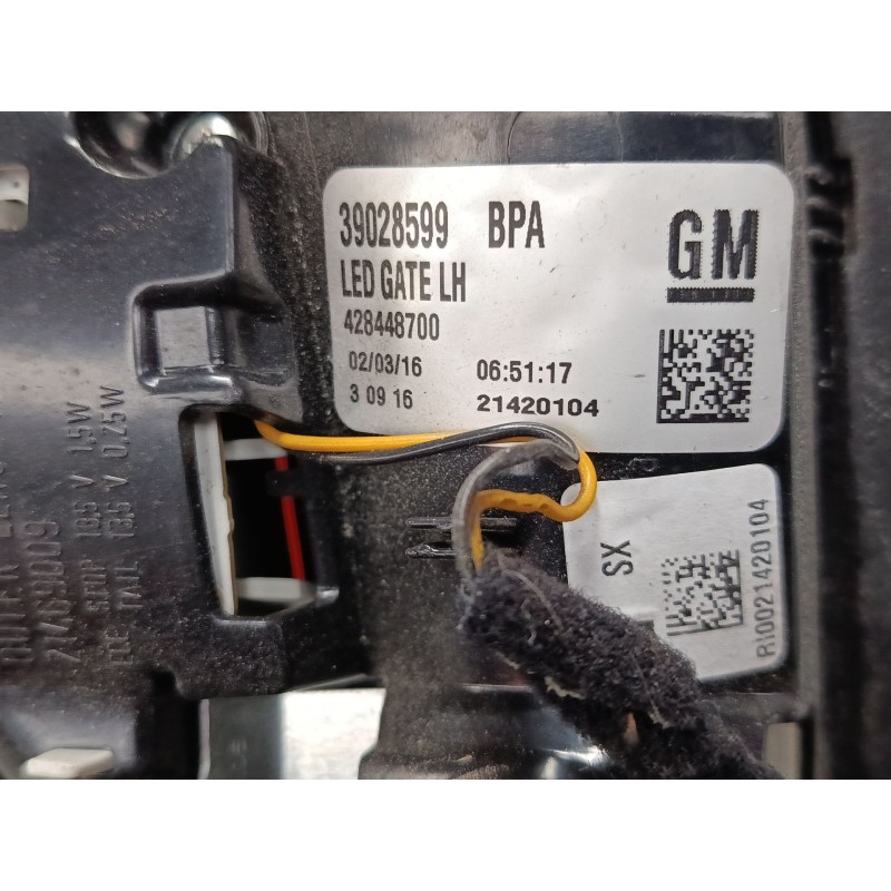 Recambio de piloto trasero porton izquierdo para opel zafira tourer c (p12) 1.4 (75) referencia OEM IAM 39028599 428448700 