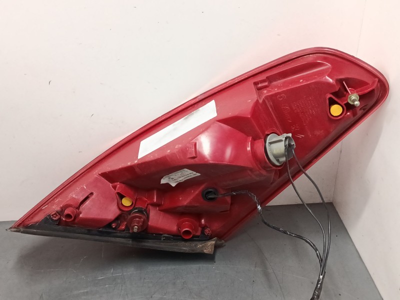Recambio de piloto trasero derecho para peugeot 307 cc (3b) 2.0 16v referencia OEM IAM 96412997JE  