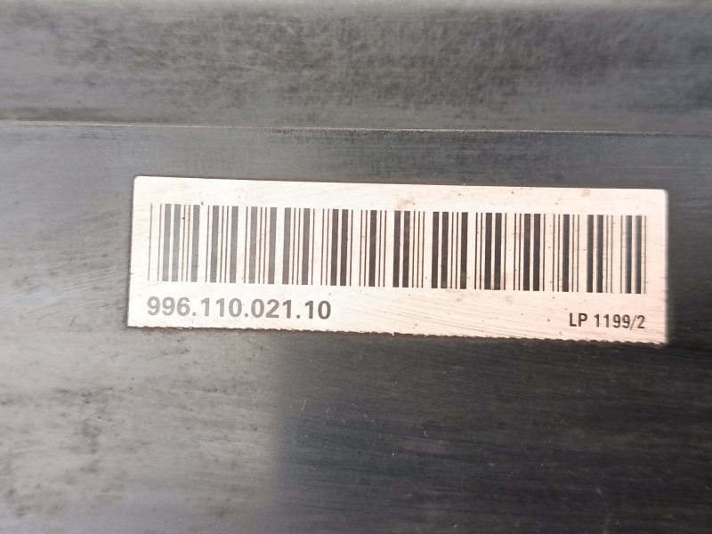 Recambio de caja filtro de aire para porsche boxster (986) 2.7 referencia OEM IAM 99611002110 99611002704 