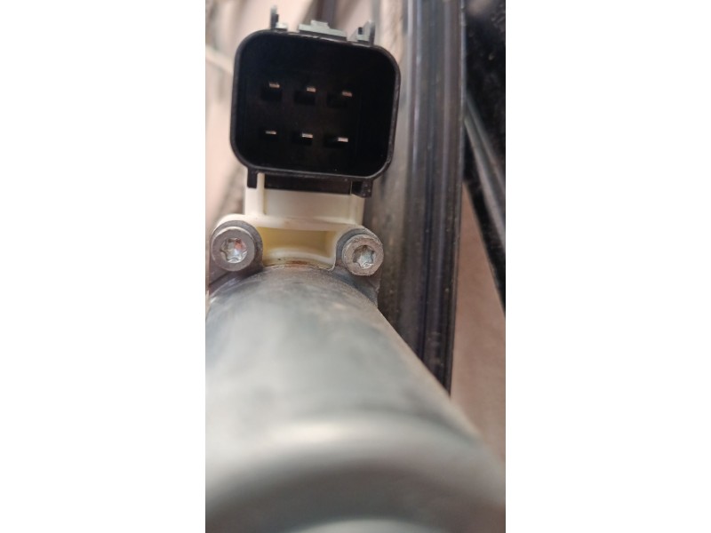 Recambio de elevalunas electrico delantero derecho para ford focus iii 1.6 tdci referencia OEM IAM A23200BB  