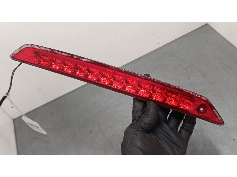Recambio de luz central de freno para hyundai ix20 (jc) 1.4 referencia OEM IAM 927001k0  