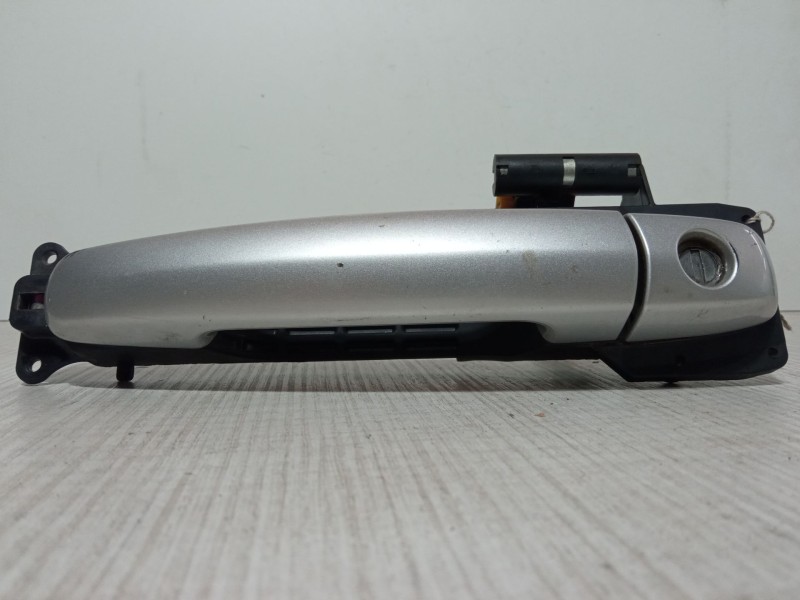 Recambio de maneta exterior puerta delantera izquierda para suzuki swift iii (mz, ez) 1.3 ddis (rs 413d) referencia OEM IAM   