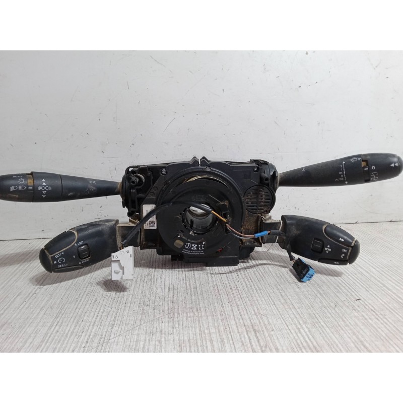 Recambio de mando luces para peugeot 3008 suv (mc_, mr_, mj_, m4_) 1.6 bluehdi 120 referencia OEM IAM 96773912ZD  COM2008
