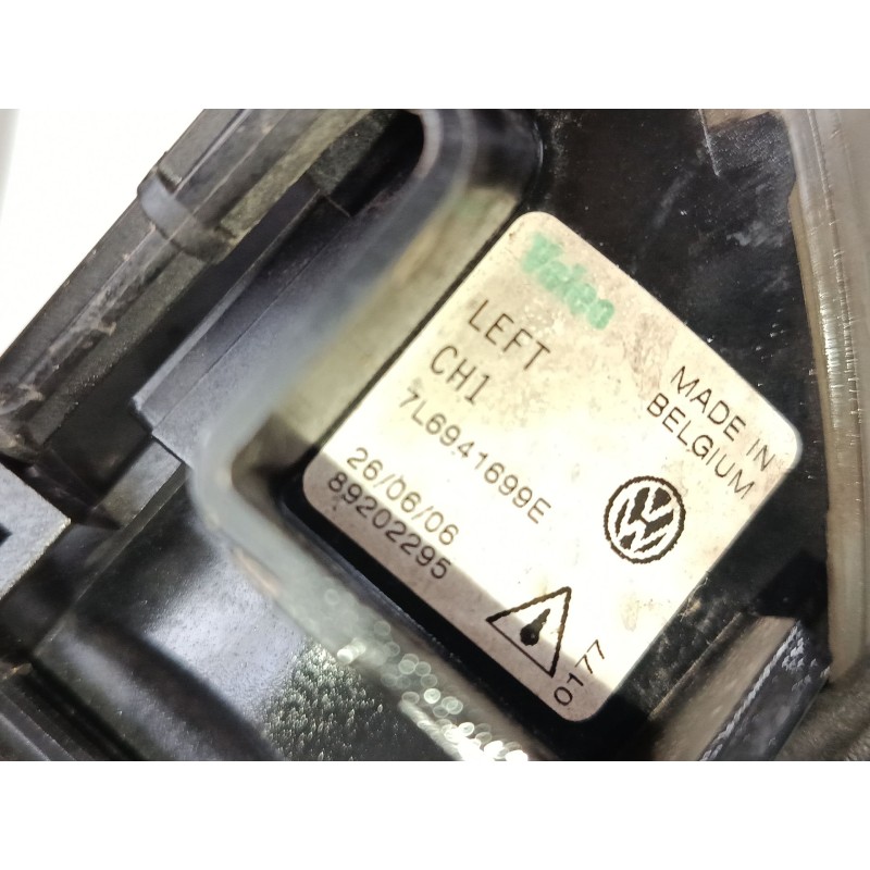 Recambio de faro antiniebla izquierdo para volkswagen touareg (7la, 7l6, 7l7) 2.5 r5 tdi referencia OEM IAM 7L6941699E  