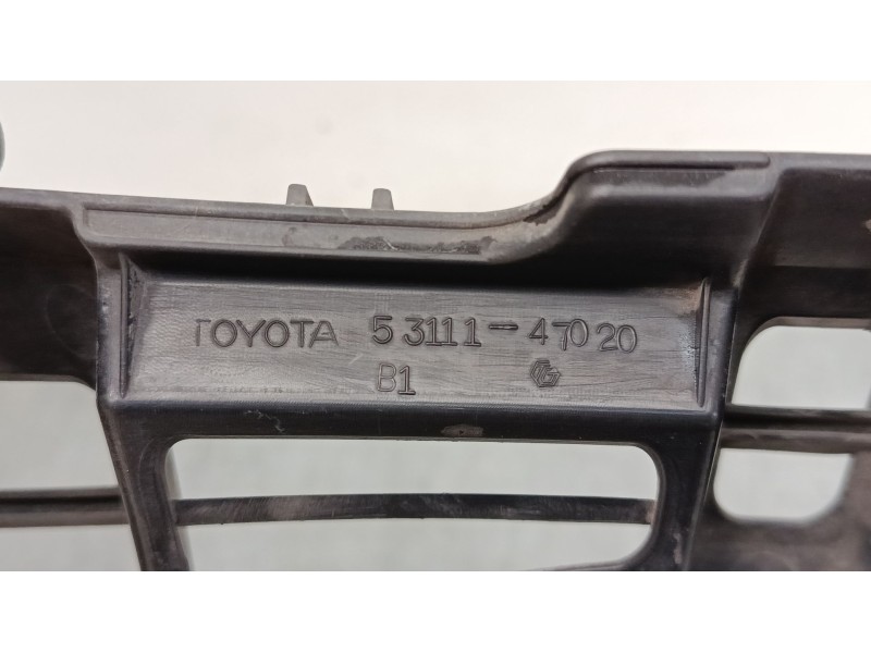 Recambio de rejillas capo para toyota prius (_w3_) 1.8 hybrid (zvw3_) referencia OEM IAM 5311147020  