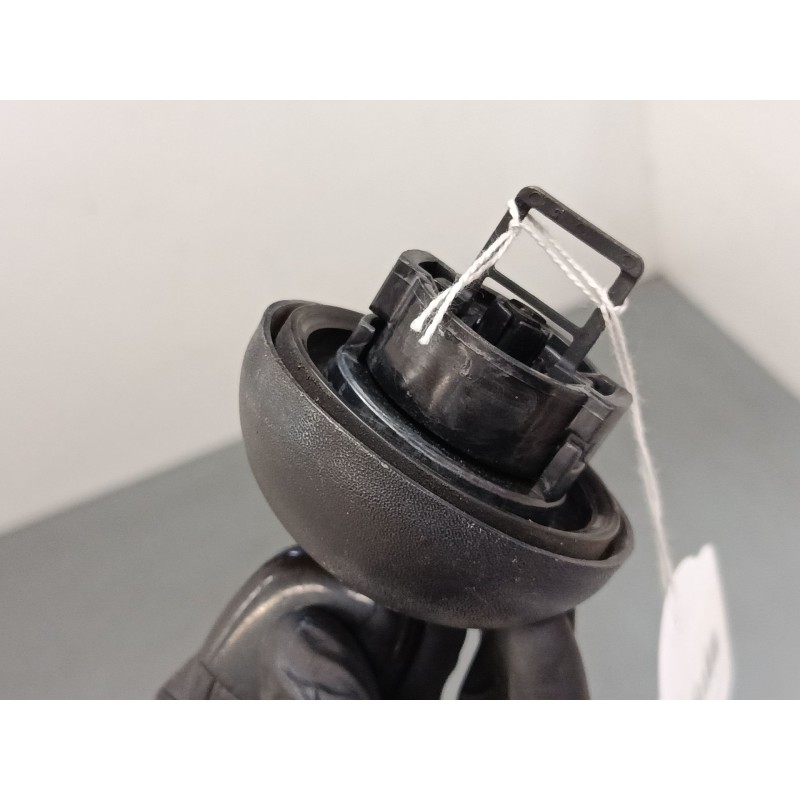 Recambio de tapon combustible para renault clio ii (bb_, cb_) 1.2 (bb0a, bb0f, bb10, bb1k, bb28, bb2d, bb2h, cb0a,... referencia