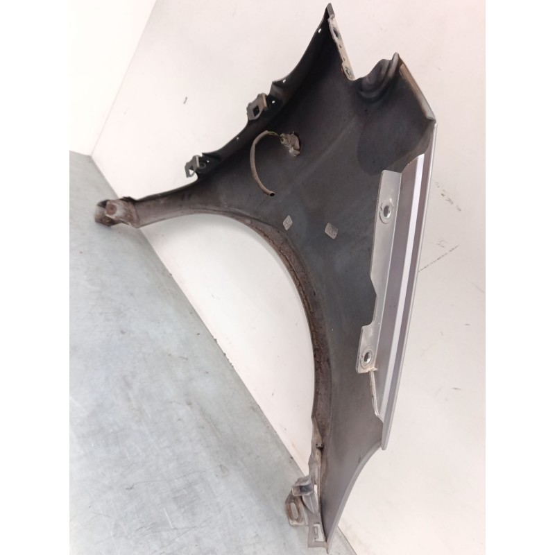 Recambio de aleta delantera izquierda para mercedes-benz clase m (w164) ml 320 cdi 4-matic (164.122) referencia OEM IAM   