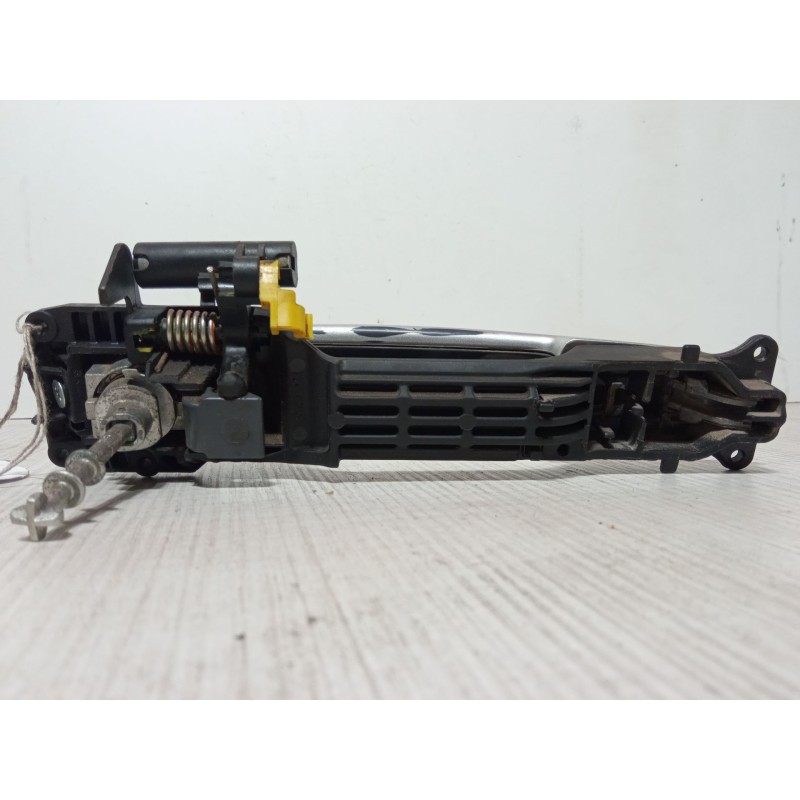 Recambio de maneta exterior puerta delantera izquierda para suzuki swift iii (mz, ez) 1.3 ddis (rs 413d) referencia OEM IAM   