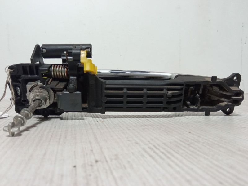 Recambio de maneta exterior puerta delantera izquierda para suzuki swift iii (mz, ez) 1.3 ddis (rs 413d) referencia OEM IAM   