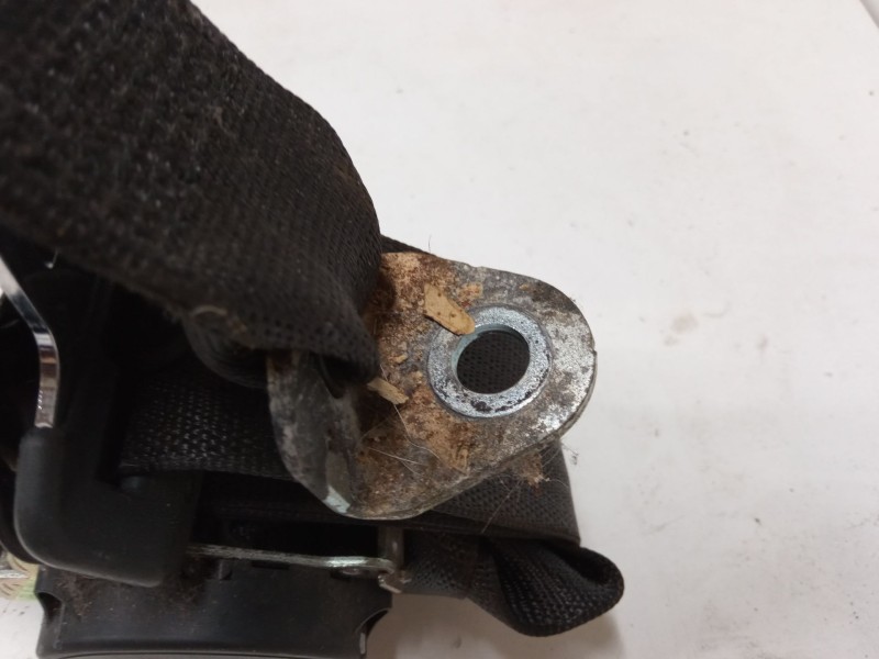 Recambio de cinturon seguridad trasero derecho para opel zafira / zafira family b (a05) 1.7 cdti (m75) referencia OEM IAM 602592