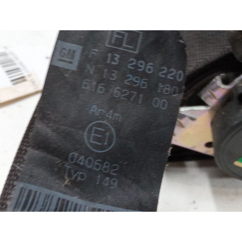 Recambio de cinturon seguridad trasero derecho para opel zafira / zafira family b (a05) 1.7 cdti (m75) referencia OEM IAM 602592